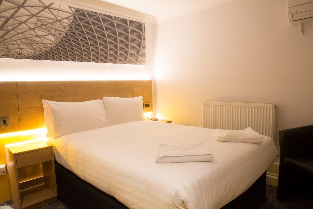 Comfort & Kings Cross St. Pancras 4* Londra